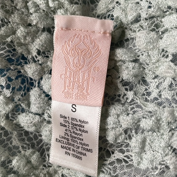 WE ARE HAH Double Reversible Robe - Picture 13 of 14